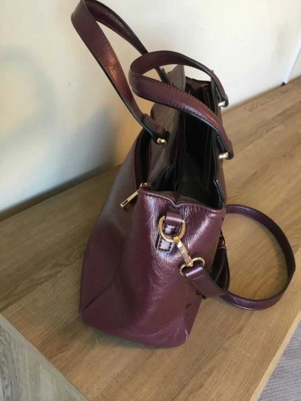 Mellow World Salome Floral Embossed Satchel Handbag Crossbody in Plum- 2 Straps - Picture 4 of 10